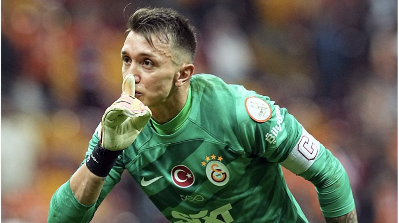 Muslera'yı bile unutturacak, Galatasaray'ın yeni kalecisi Real Madrid'den geliyor - Resim: 1
