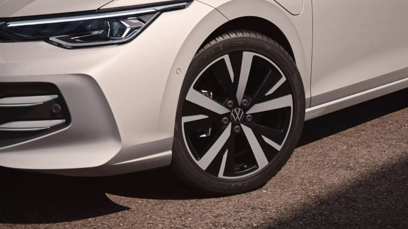 Volkswagen Golf fiyatları uçtu: Ferrari mi alıyoruz? - Resim: 4