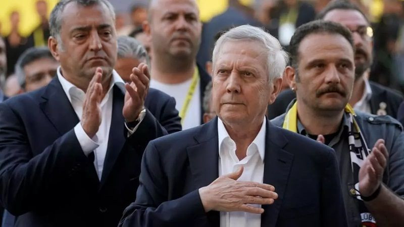 Aziz Yıldırım çıldırdı, Şampiyonlar Ligi şampiyonu PSG'nin yıldızını Türkiye'ye getirdi - Resim: 4