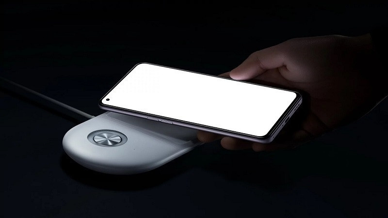 Akıllı telefonlar için 120 W hızlı kablosuz şarj yasaklandı! - Resim : 1