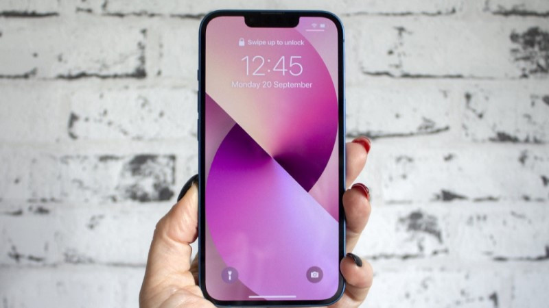 Apple iki günlük iPhone satışlarıyla şaşkına çevirdi! - Resim : 1