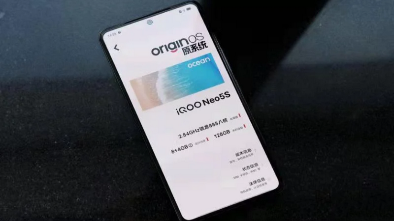 iQOO Neo5S güçlü bir amiral gemisi! - Resim : 1