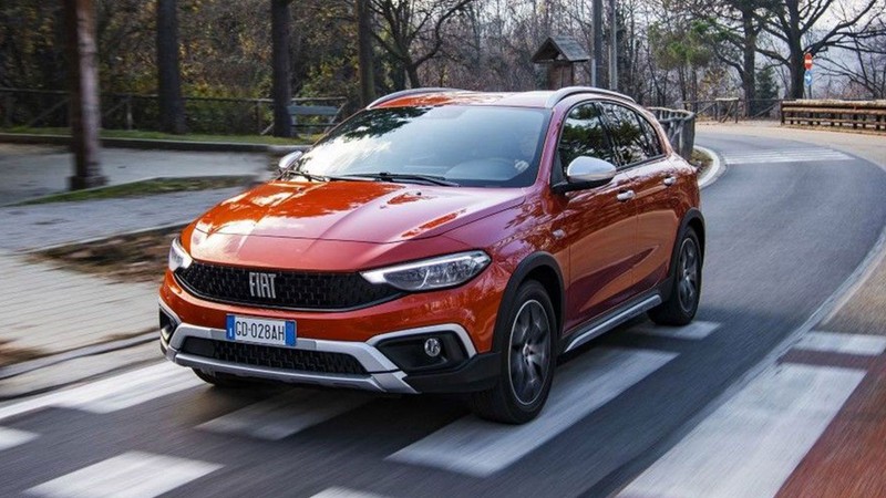 Fiat SUV modeli hala en ucuz! Peynir ekmek gibi satılıyor sudan ucuz - Resim: 13