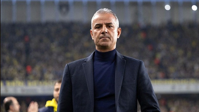 Fenerbahçe’de İsmail Kartal sesleri, bavulunu topladı geliyor - Resim: 6