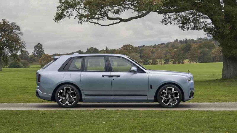 Rolls-Royce yeni modeli Cullinan Daisy'yi tanıttı, doğadan ilham alıyor - Resim: 1