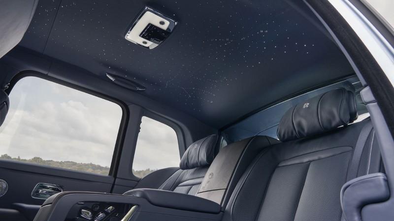 Rolls-Royce yeni modeli Cullinan Daisy'yi tanıttı, doğadan ilham alıyor - Resim: 2