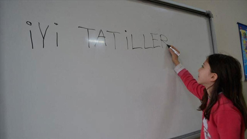 Öğrenciler şaşkın, MEB’ten yaz tatilini öne çekmeyle ilgili ilginç hamle - Resim: 2