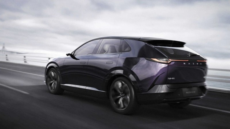 Mazda son sözü söyledi, hem ucuz hem de dolular dolusu elektrikli otomobil; EZ-60 - Resim: 9