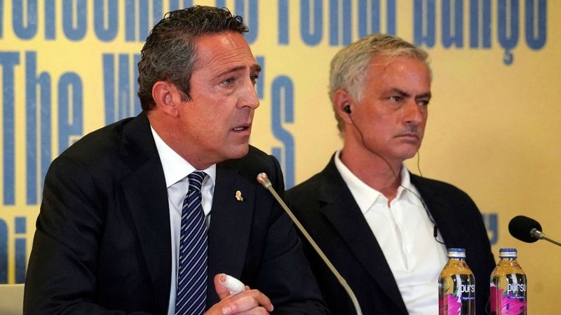 Ali Koç Mourinho ile görüşmek için Londra'ya uçtu, işte ödenecek tazminat - Resim: 2