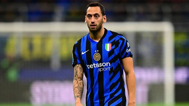 Fenerbahçe’den bir bomba daha, Hakan Çalhanoğlu’yla beraber geliyor - Resim: 7