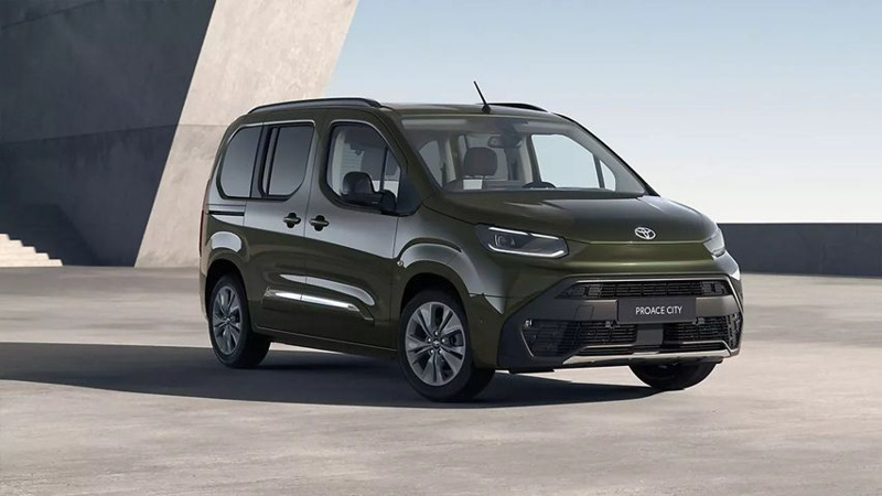 Toyota sonunda Doblo'nun fişini çekti, enişteler bu fiyata daha geniş araba bulamaz - Resim: 6