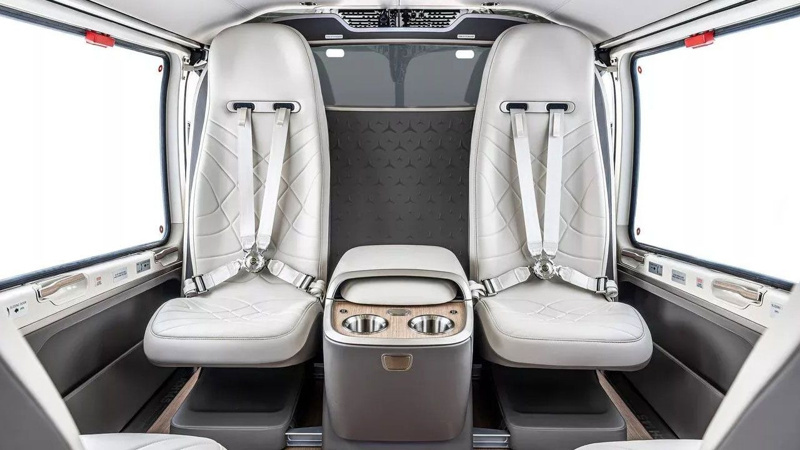 Trafiğe takılmayan Mercedes tanıtıldı: 10 milyon dolar! - Resim: 4