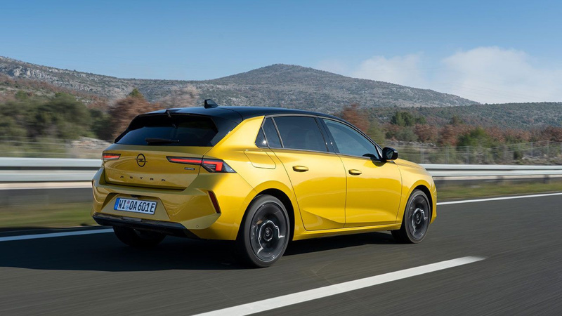 Yenilenen Opel Astra Nisan’da Türkiye’de! 1.5 litrelik dizel motor seçeneğiyle satışa sunulacak - Resim: 3