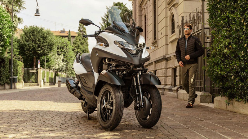 Yamaha dünyanın ilk hava yastıklı scooter'ını tanıttı - Resim: 7