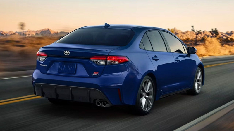 Toyota bu modelin fiyatını tam 570 bin TL birden indirdi - Resim: 6