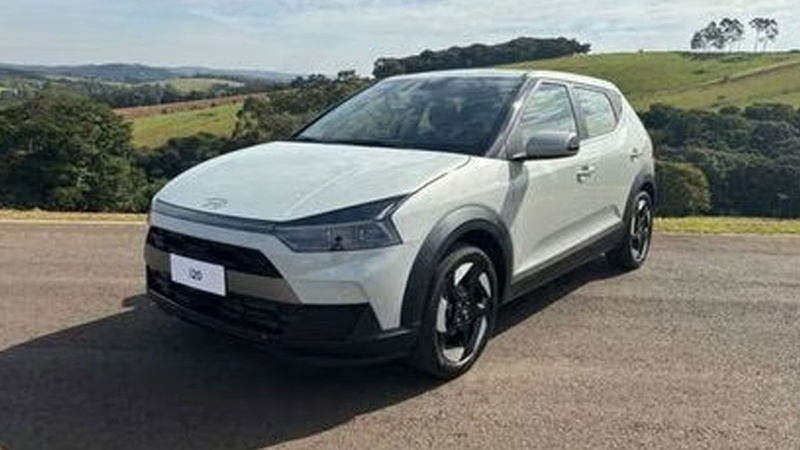 Yeni Hyundai i20'den ilk görüntüler: Tasarımda radikal değişim - Resim: 3