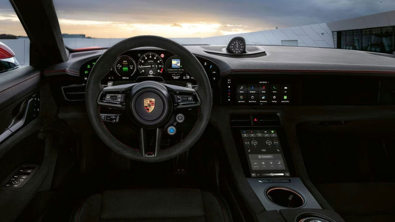 Porsche, Taycan'a 8 ileri sanal vites ekledi - Resim: 4