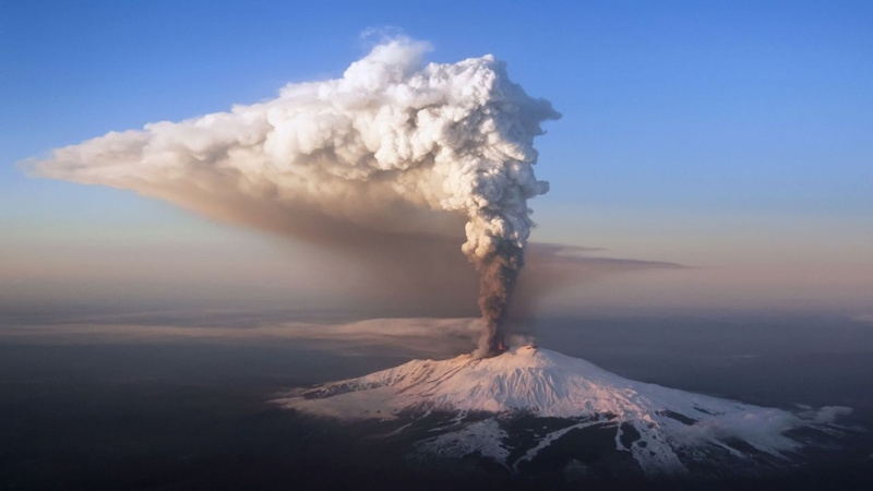 Erebus Yanardağı her gün atmosfere 80 gram altın saçıyor - Resim: 3