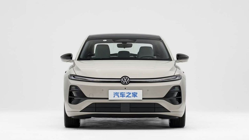 Volkswagen'in 100 km'de 2.8 litre yakan yeni uygun fiyatlı sedanı satışa çıktı - Resim: 15