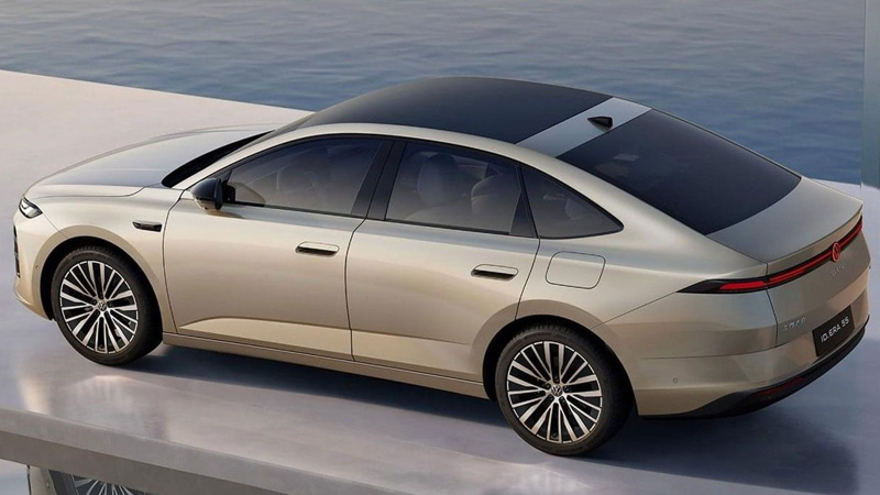 Volkswagen'in 100 km'de 2.8 litre yakan yeni uygun fiyatlı sedanı satışa çıktı - Resim: 5