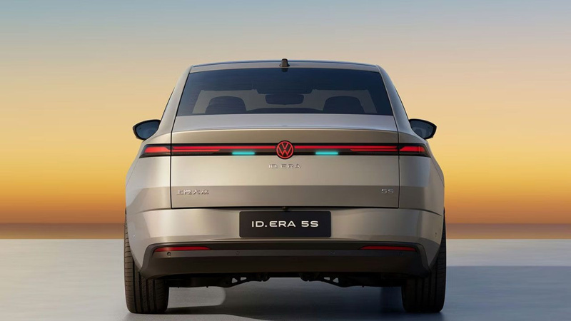 Volkswagen'in 100 km'de 2.8 litre yakan yeni uygun fiyatlı sedanı satışa çıktı - Resim: 9