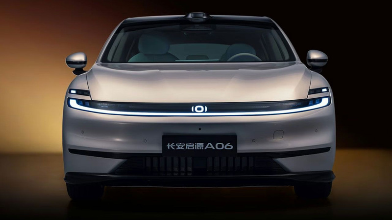 En ucuz 800 km menzilli elektrikli otomobil - Resim: 7