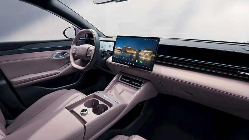 Passat'a Çin'den rakip geldi: BYD Qin Max şok fiyatıyla satışa çıktı - Resim: 15