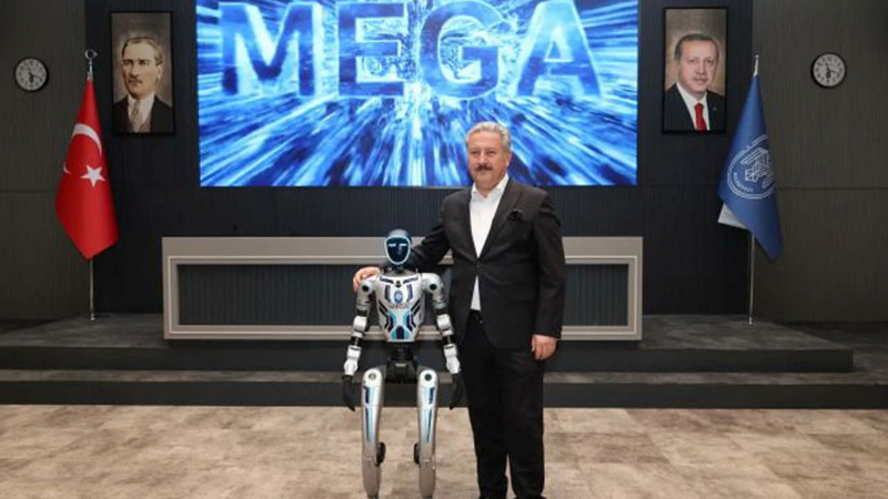 İnsan görünümlü robot belediyede işe başladı - Resim: 5