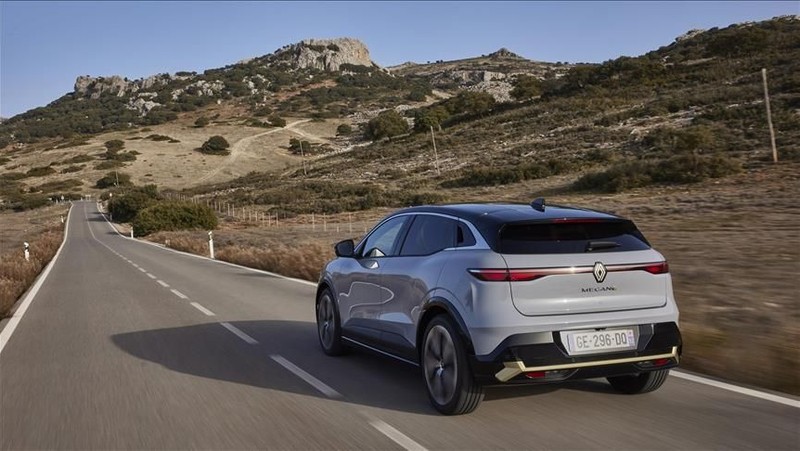 Renault Türkiye hodri meydan dedi, kira öder gibi sıfır araba sahibi olun - Resim: 7