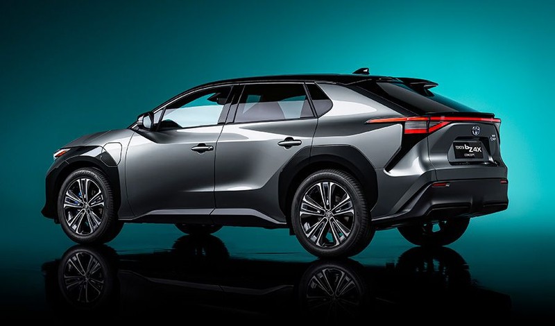 Toyota Egea fiyatına premium SUV satacak, Toyota bZ5 bomba gibi geliyor - Resim: 2