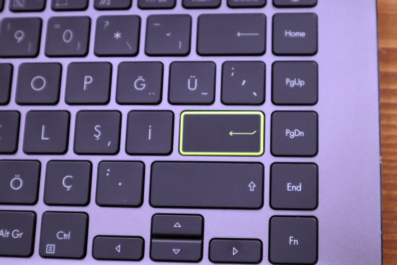 Asus VivoBook S14: Hem küçük hem performanslı - Resim : 2