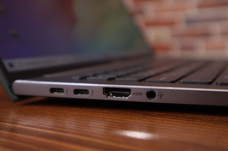 Asus VivoBook S14: Hem küçük hem performanslı - Resim : 1