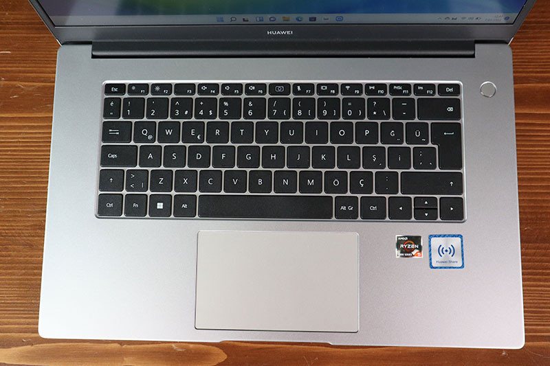 Huawei MateBook D15 R5: Tam bir fiyat performans bilgisayarı! - Resim : 1