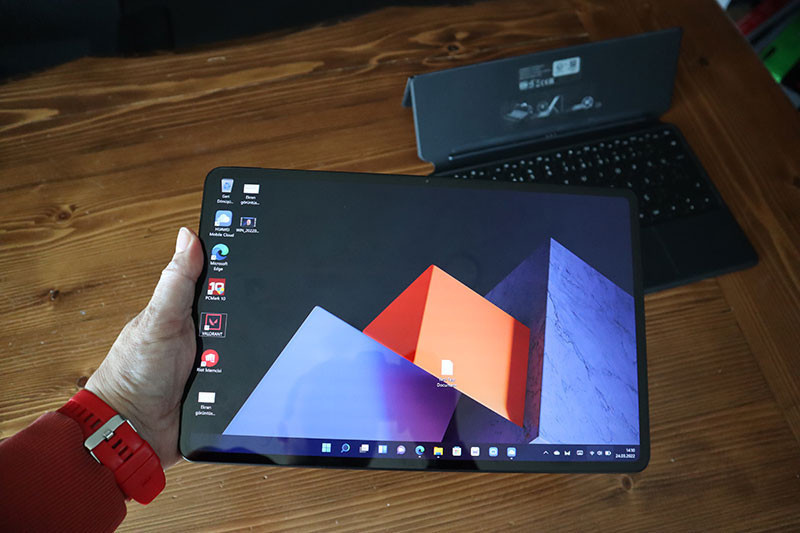 Huawei MateBook E: Hem tablet hem bilgisayar - Resim : 1