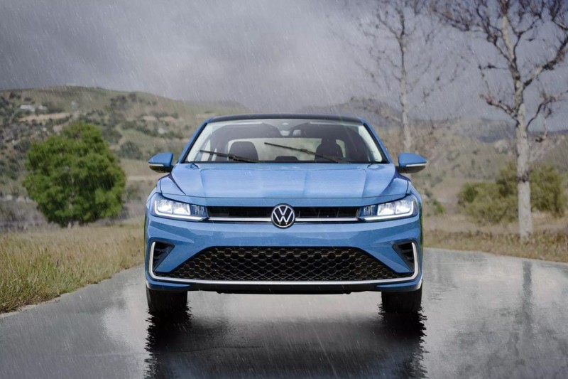 2025 Volkswagen Jetta Türkiye'ye geliyor, hem de Egea parasına - Resim: 2