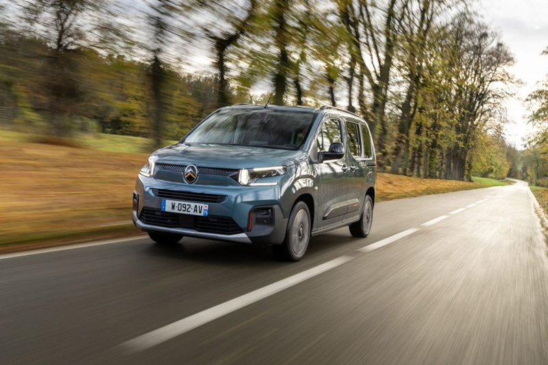 Clio'dan ucuza aile arabası, Citroen Berlingo 300 bin TL faizsiz kredi desteğiyle satışta - Resim: 7