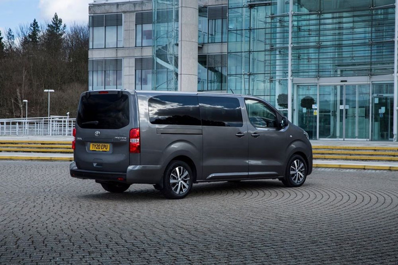 Otomobil ruhsatlı aile aracı, Toyota Proace Verso uygun fiyatıyla satışta - Resim: 3