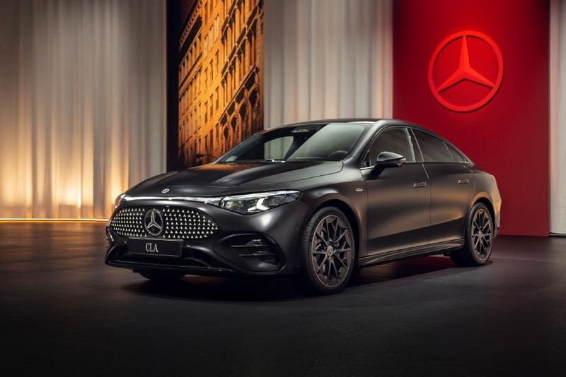 Mercedes CLA Elektrik sudan ucuz fiyatıyla geliyor, herkes Mercedes'e binecek - Resim: 2