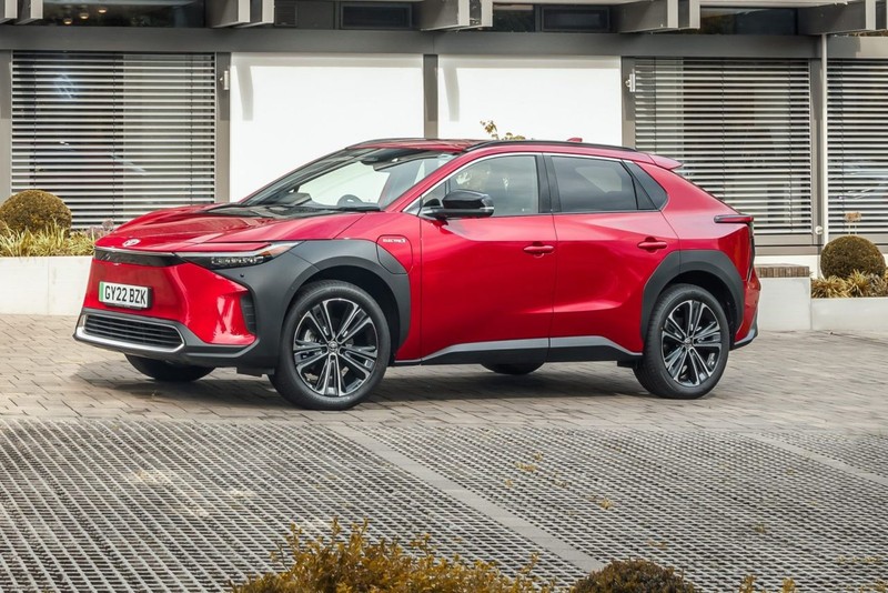 Toyota bZ5 menzil kapasitesi belli oldu, elektrikli otomobilde Toyota farkı - Resim: 5