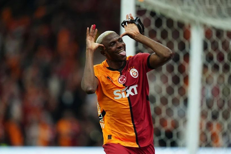Osimhen resti çekti, Galatasaray’a bedelsiz geliyor - Resim: 2