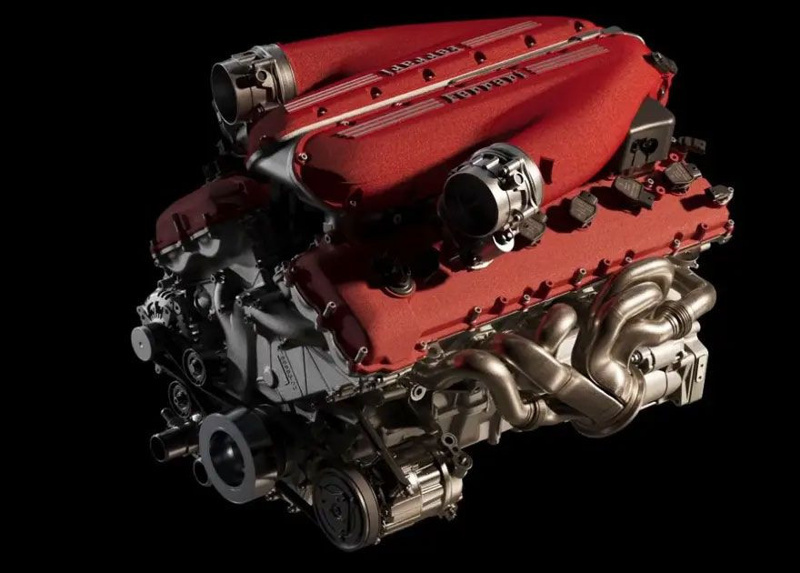 Ferrari'den V12 motorlu, manuel vitesli otomobil - Resim: 3