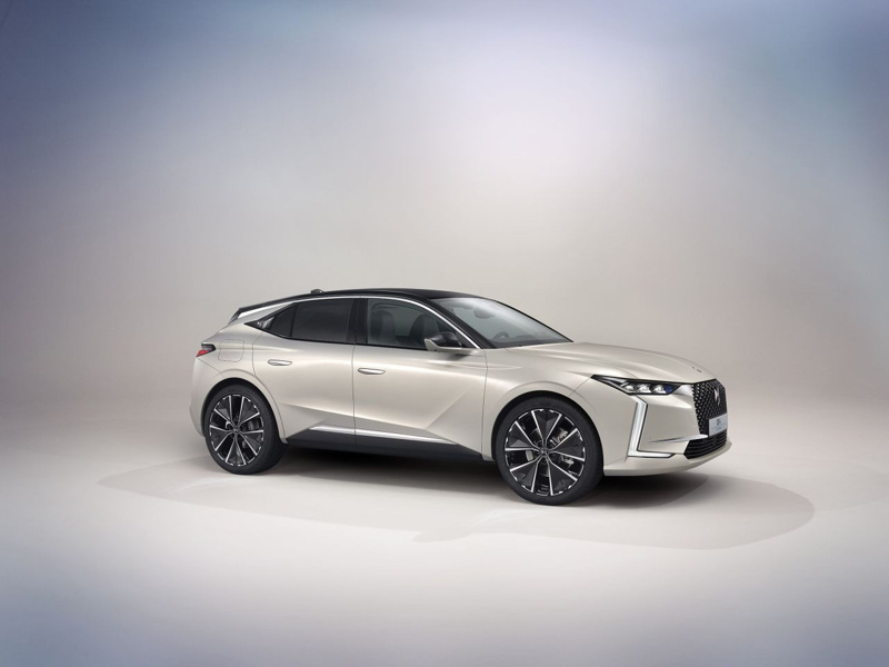 Clio parasına premium otomobile binin, DS 4 fiyatlarını gören bayiye akın ediyor - Resim: 5