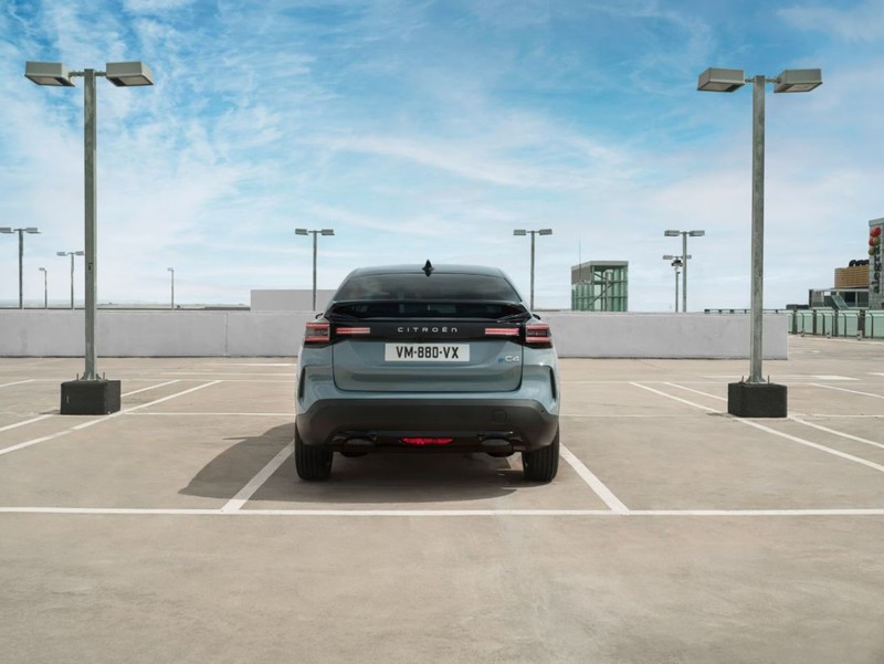 Citroen çıldırdı, C4 fiyatında 160 bin TL indirime ek olarak faizsiz kredi veriyorlar - Resim: 1