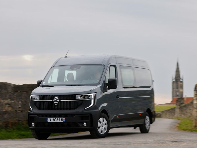 Yeni elektrikli Renault Master tanıtıldı: Değişen batarya kimyasıyla daha hızlı şarj - Resim: 5