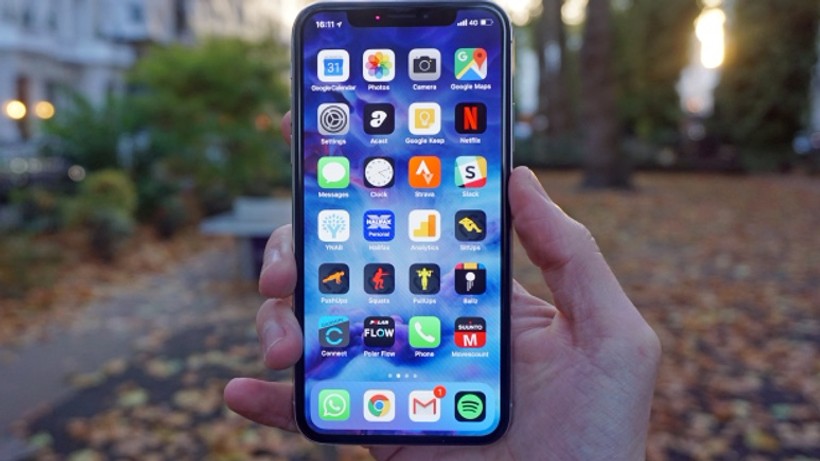 iPhone X'un ekranı artık LG'ye emanet