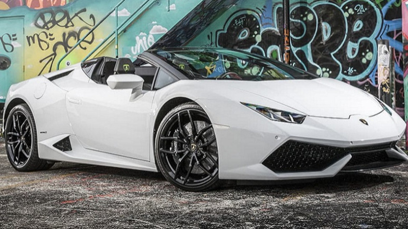 Lamborghini Huracan Spyder'ın tüm yetenekleri açığa çıktı!