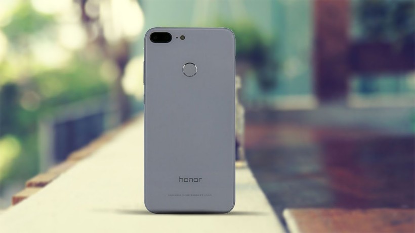 Honor Play ve Honor 9i duyuruldu!