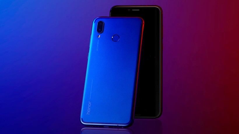 Honor Play modeline Android 9 Pie müjdesi