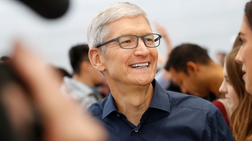 Tim Cook'un maaşı yine dudak uçuklattı!