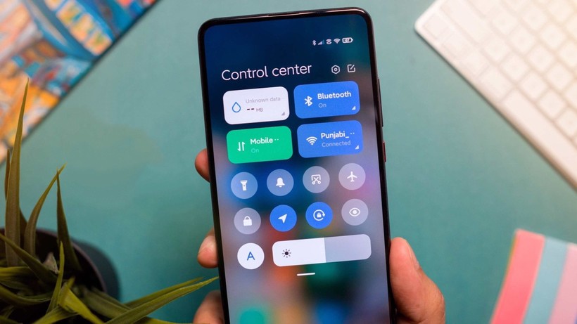 Xiaomi MIUI 12 sorunu ile gündemde! Bir çok telefon etkilendi!